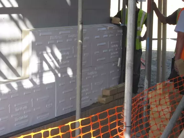Build up on site using unilin insulation
